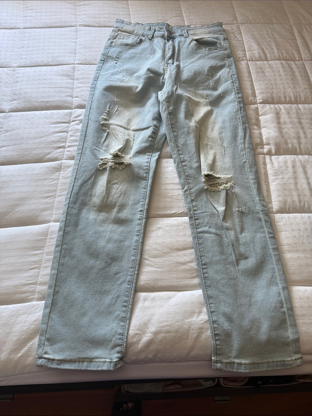 Light Blue Distressed mens Jeans